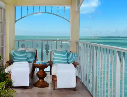 Noble House Hotels & Resorts Unveils Brand Refresh and Announces Addition of New Luxury Property to Portfolio