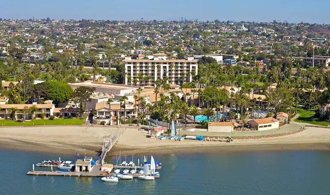 San Diego Mission Bay Resort ......