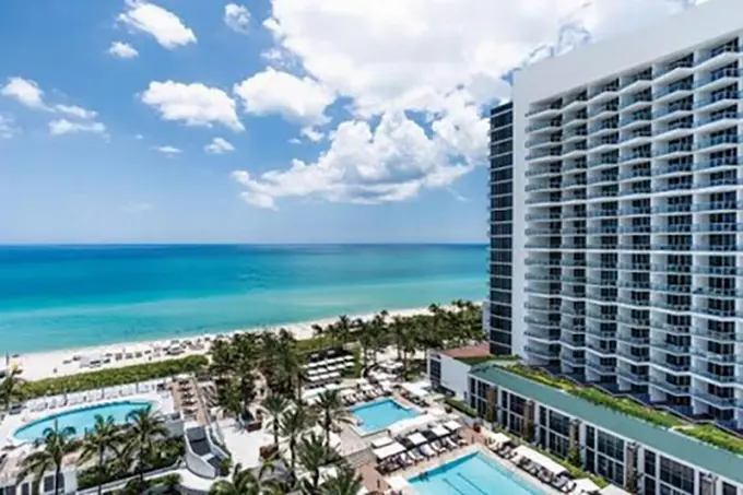 Eden Roc Miami Beach ......