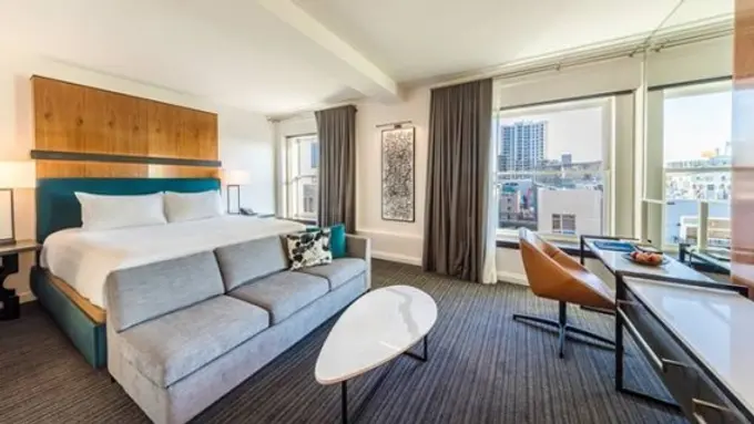 Andaz San Diego ......