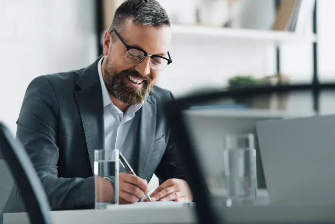 Behind the Smile: What Really Stresses CEOs and Managing Directors in Hospitality