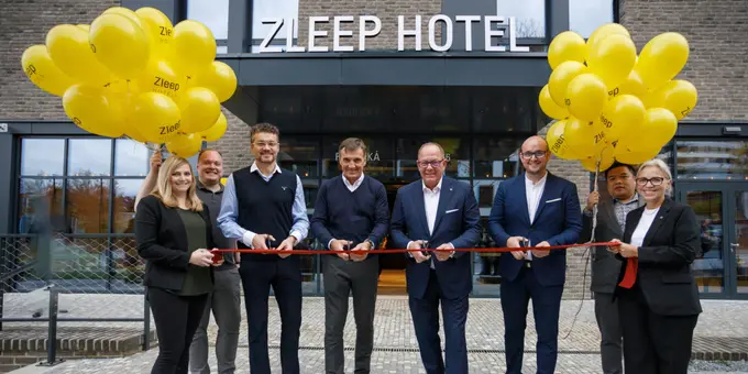 Zleep Hotel Prague ......