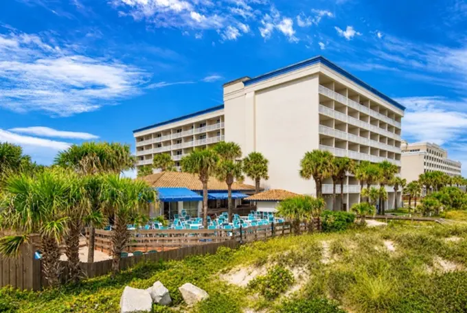 Newport Hospitality Group Offers First Look at Coastal-Inspired Transformation Underway at Hampton Inn Jacksonville Beach Oceanfront