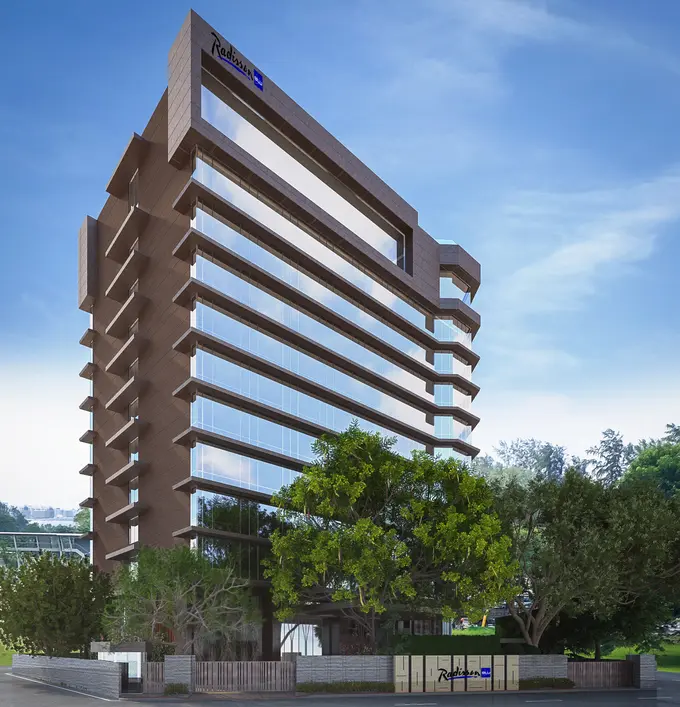 Radisson Blu Mumbai International Airport ......