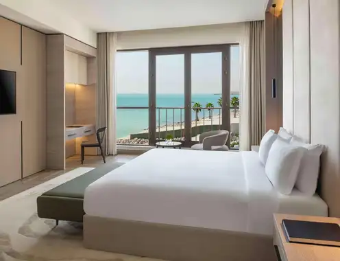 Ray Hotel by Cloud 7 Junior Suite