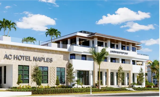 AC Hotel by Marriott Naples 5th Avenue ......