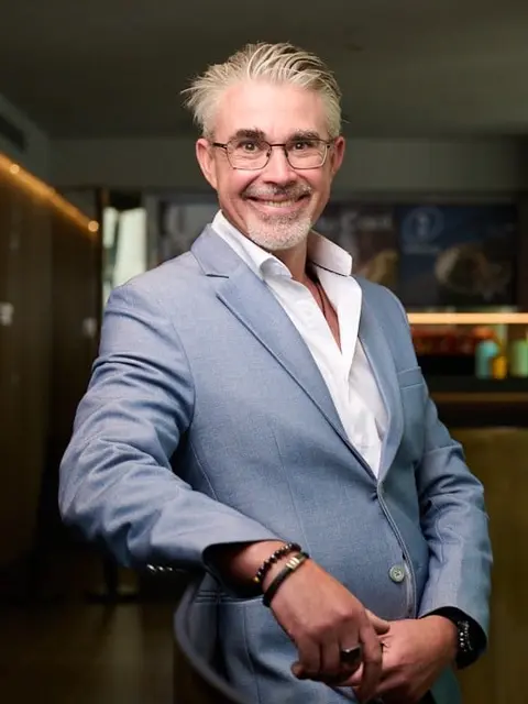 Michael Gibson