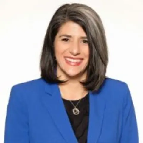 Lara Hernandez