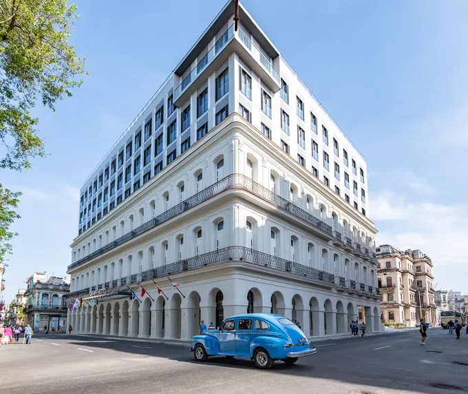 Gran Hotel Bristol by Kempinski ......