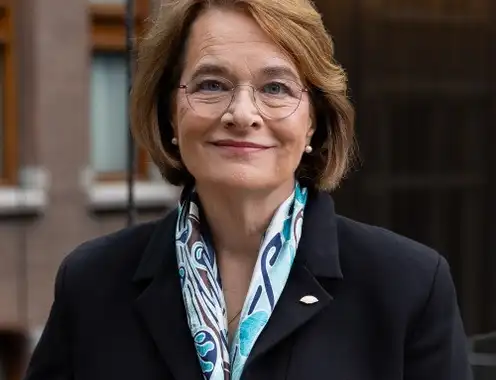Emmy Stoel