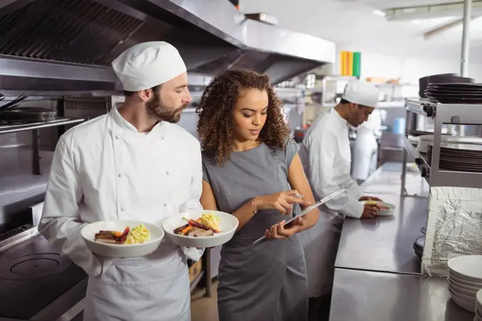 10 Must-Have Features to Look for in E-Procurement Software for Hotels