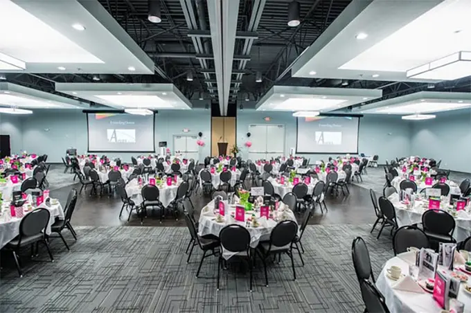 Radisson Hotel and Conference Center Fond du Lac ......