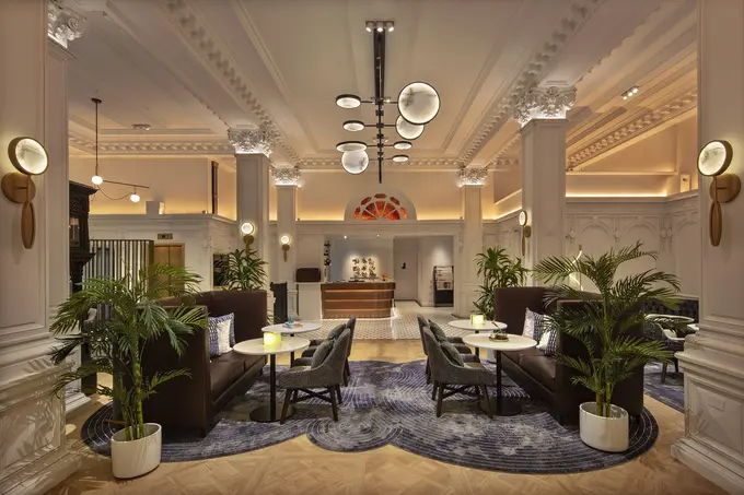 The Algonquin Hotel Times Square, Autograph Collection ......