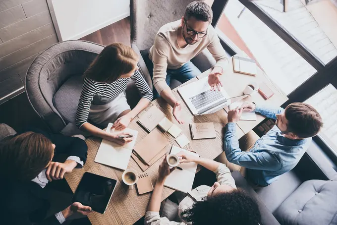Global Vision, Local Knowledge: Why One Can