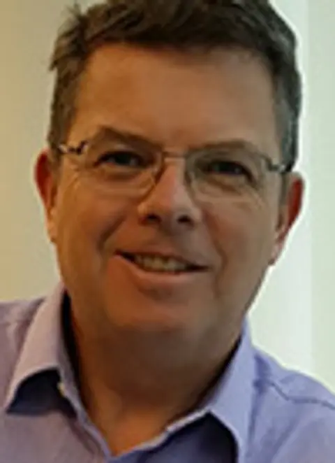 Jonathan Hardy
