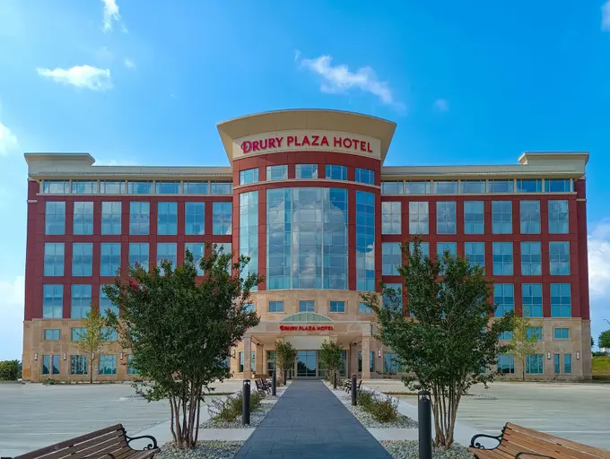 Drury Plaza Hotel Dallas Arlington ......
