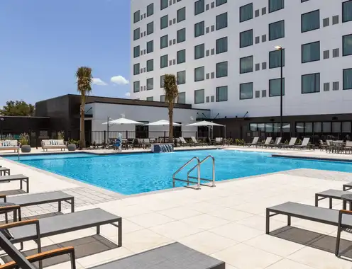 Pool Mcoun Even Hotel Orlando Universal Blvd Mcoub Staybridge Suites Orlando Universal Blvd