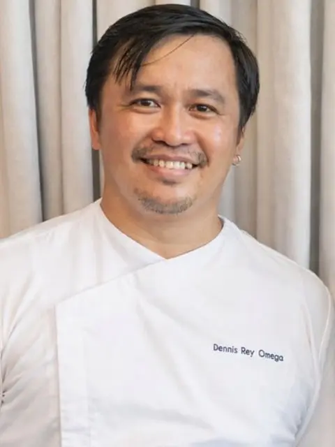 Dennis Rey Omega