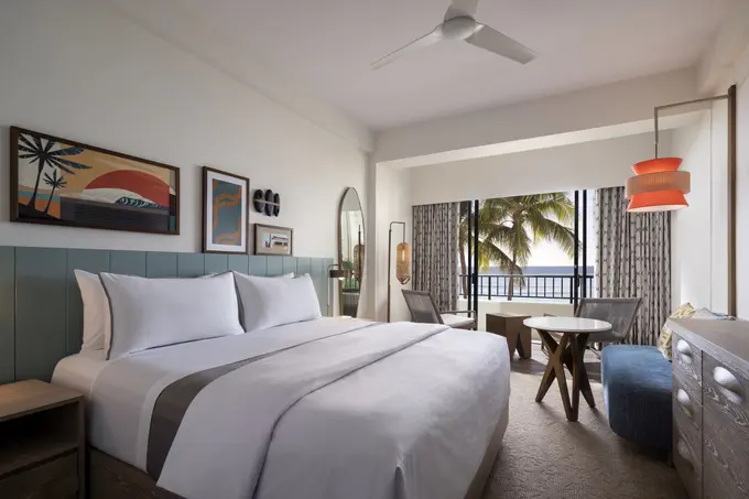 Moana Surfrider Resort Desig ......