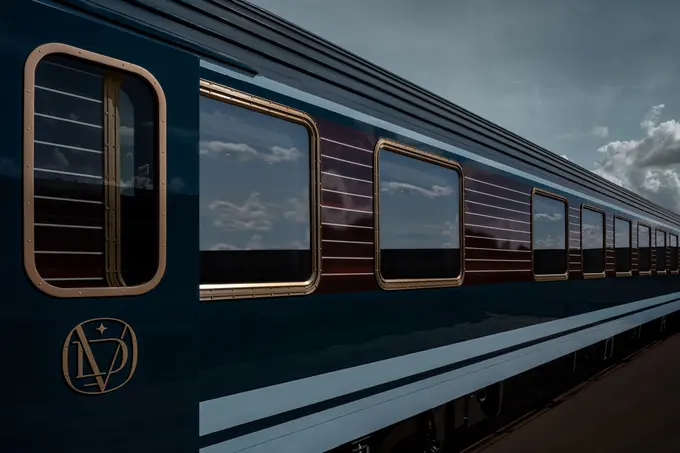 La Dolce Vita Orient Express Stops at Vinitaly with Its Dedicated