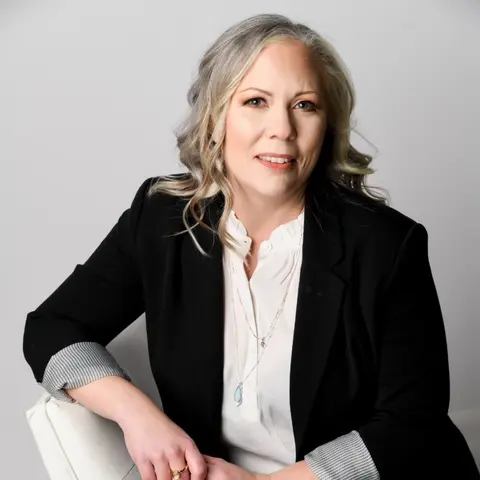 Angela Phillips