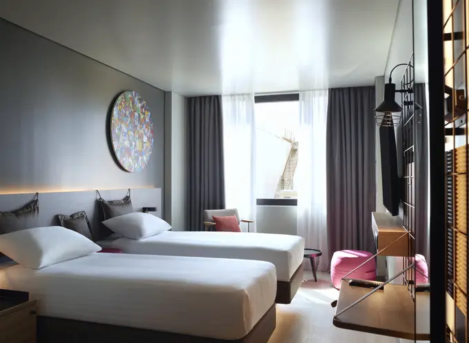 Moxy Athens City ......