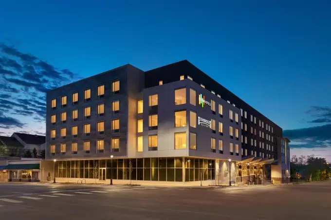 Dual-Branded EVEN Hotel & Staybridge Suites ......