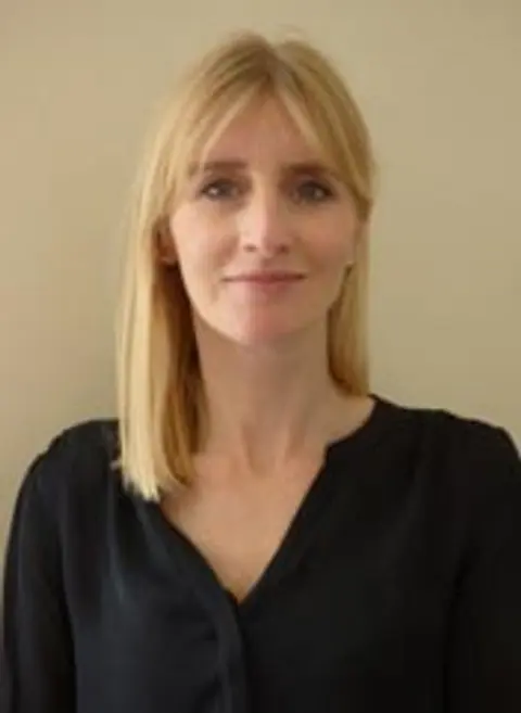 Rebecca Barrie