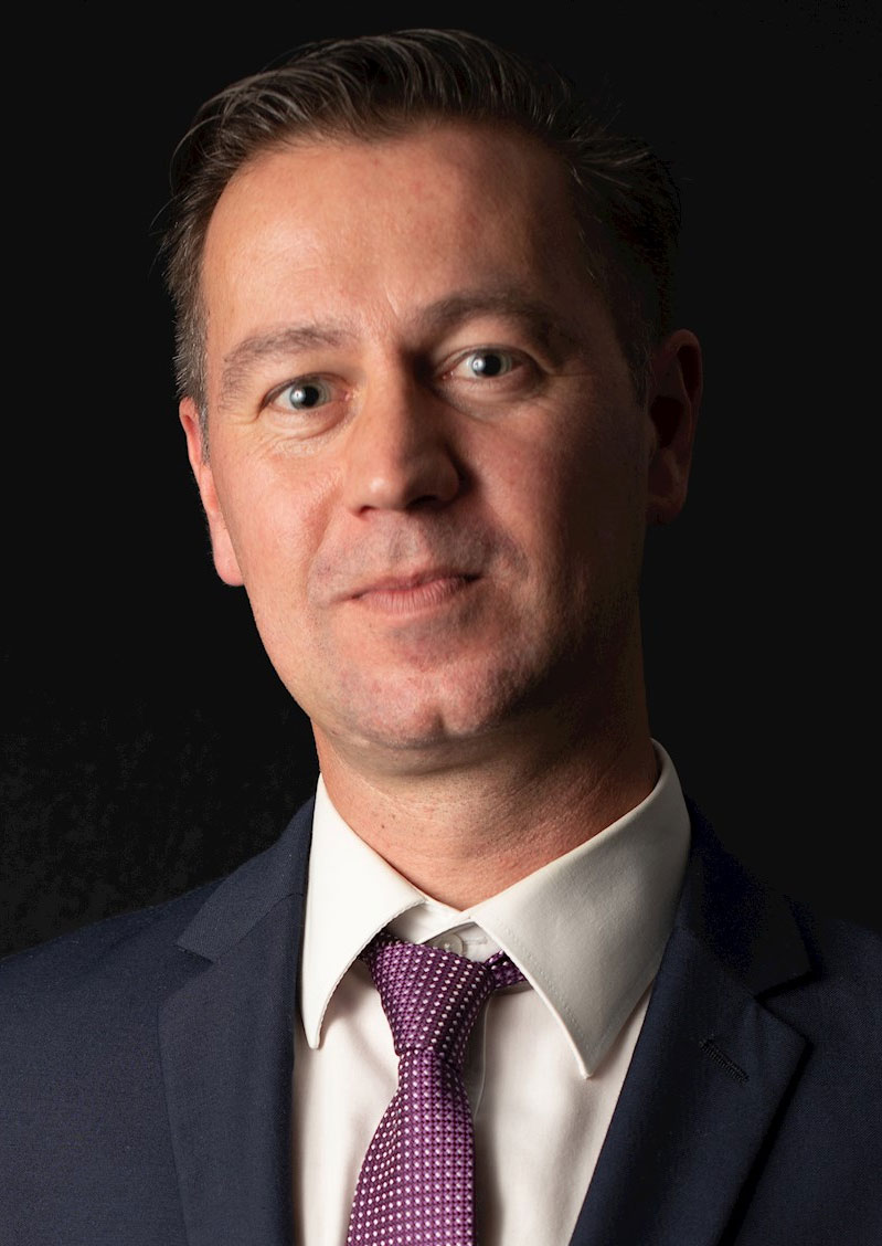 Peter Slade
