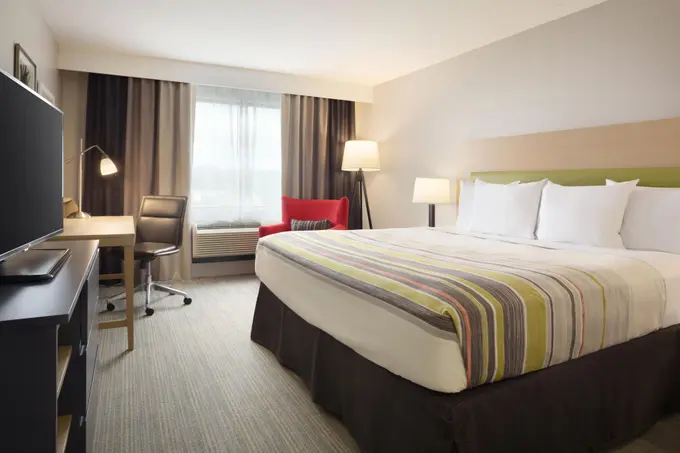 Country Inn & Suites by Radisson, Pierre, SD ......