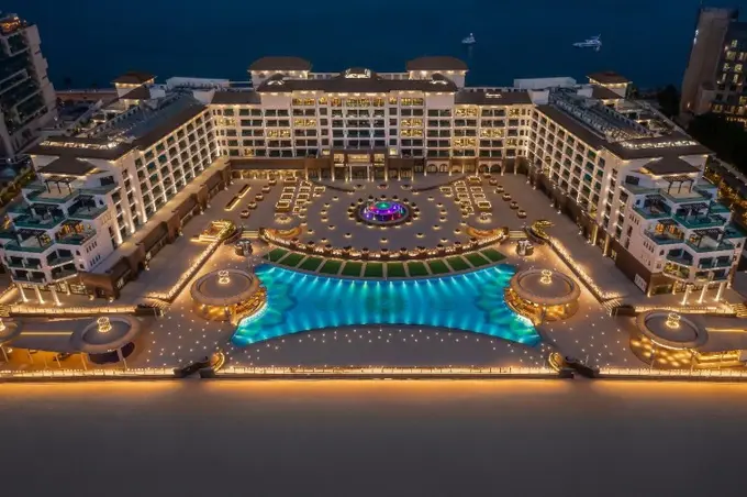 Taj Exotica Resort & Spa, The Palm, Dubai ......