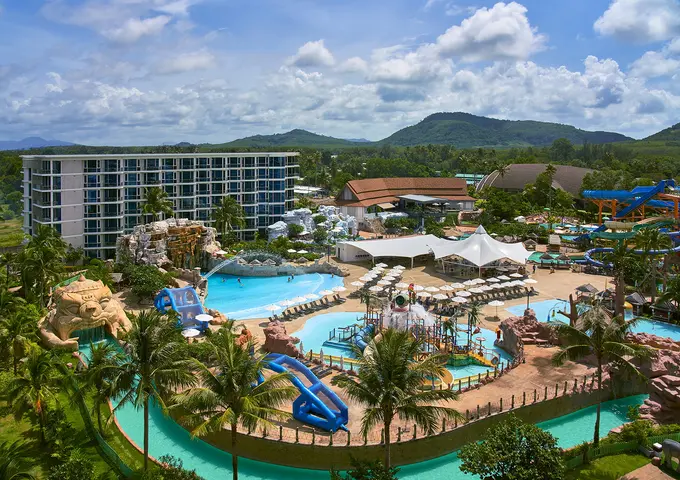 Splash Beach Resort ......