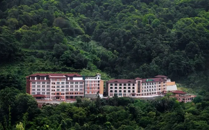 Holiday Inn Resort Kathmandu Budhanilkantha ......