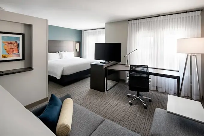 Residence Inn by Marriott Providence Lincoln ......