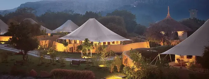The Oberoi Vindhyavilas Wildlife Resort, Bandhavgarh ......
