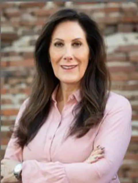 Susan Cecere David