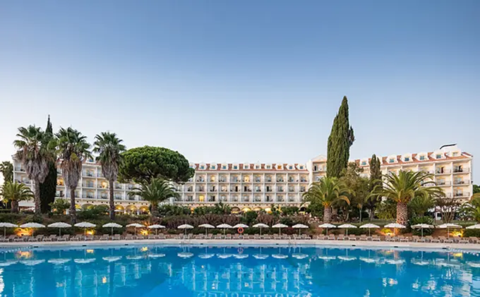 Penina Hotel & Golf Resort ......