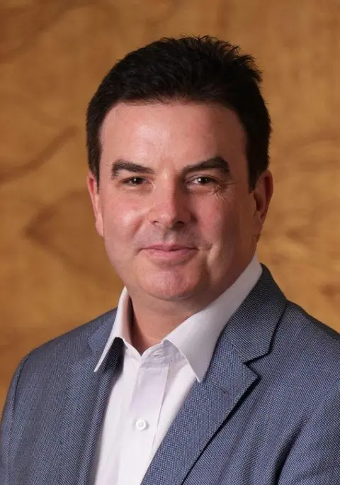 Daniel Kerr