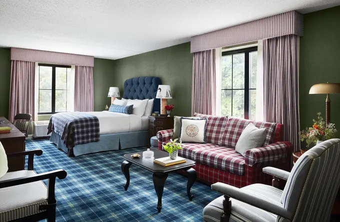 EOS Hospitality Assumes Management of Graduate by Hilton Storrs in Connecticut