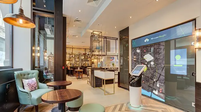 hub by Premier Inn London City Bank hotel ......