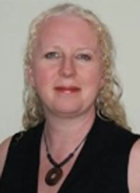 Paula Hayes