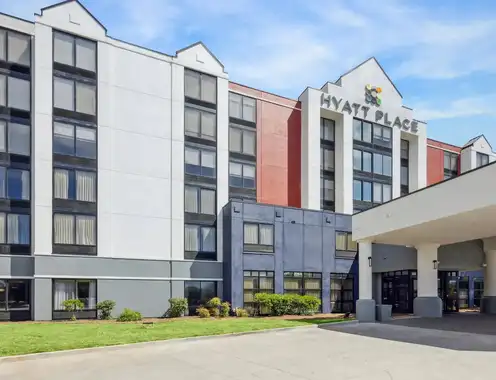 Sincere Hospitality Enters San Antonio Market, Managing Three Newly Acquired Hotels