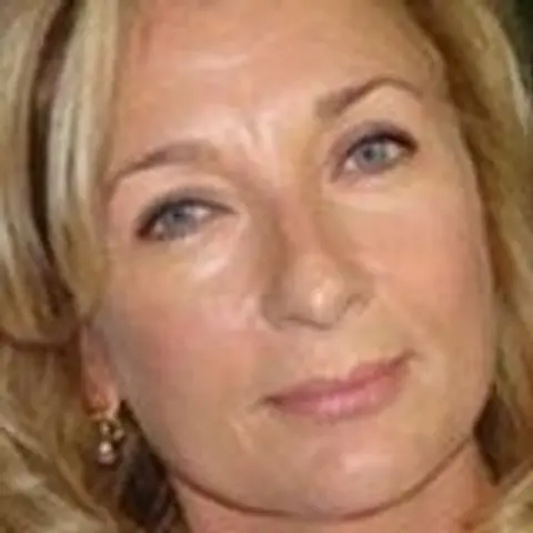 Isabelle Czinzoll