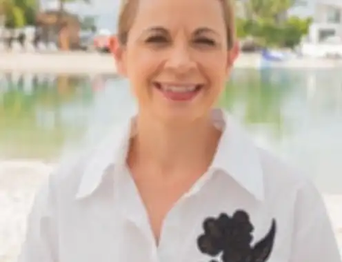 Tracey Oliver
