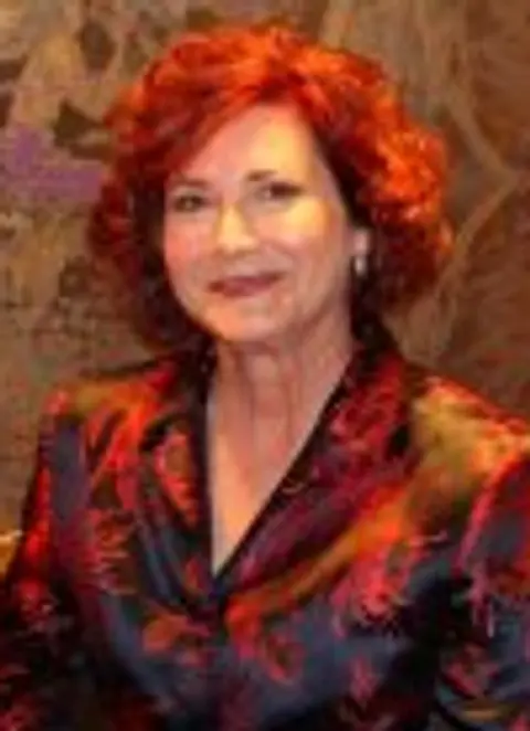 Ellen McGinnis