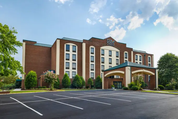 OTH Hotels Resorts Expands Southern U.S. Portfolio with Two Hotels in Kentucky and North Carolina