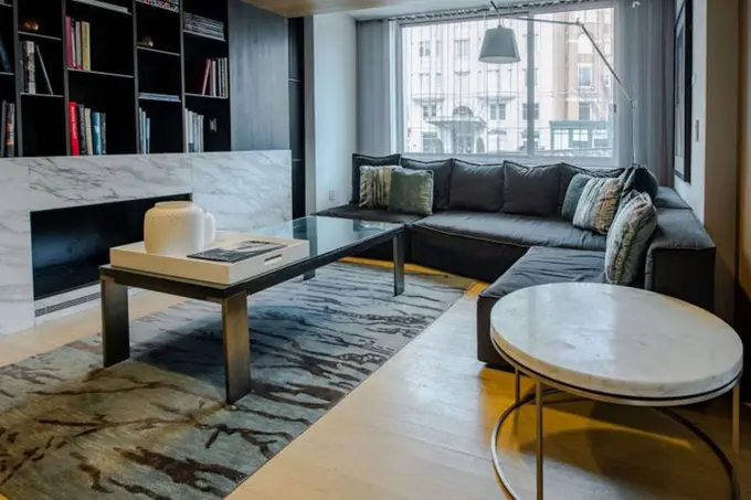 2500 Penn, Operated by WhyHotel ......
