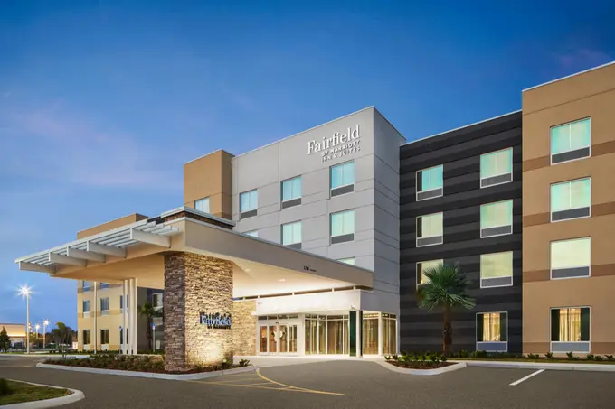 Fairfield by Marriott Inn & Suites Tampa Riverview ......