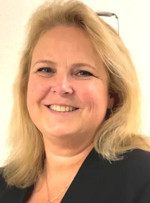 Sheri McElravy