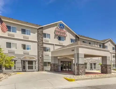 Aligned Hospitality Management Signs First Agreement in Colorado with the Comfort Suites Denver Tech Center